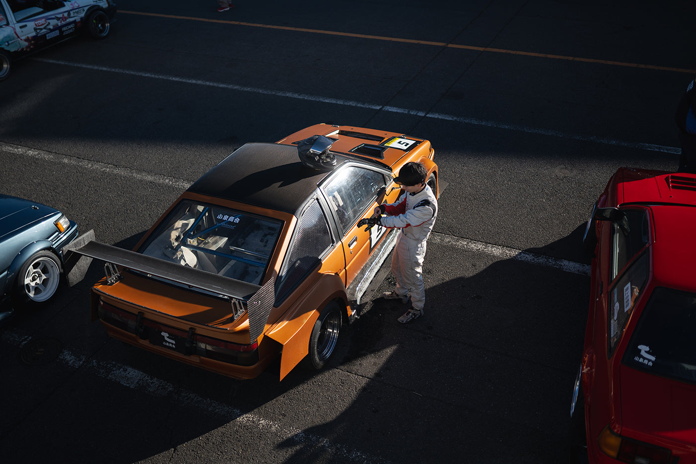 Calm Before the Run - AE86 Levin In The Pits At Tsukuba Circuit | Japan